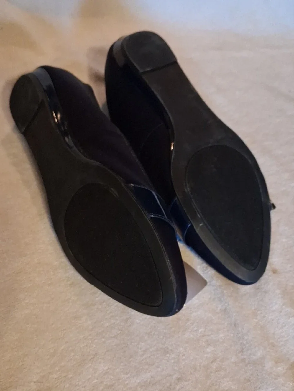 London Fog Navy Pointed Toe Flats Water Resistant Size 8.5